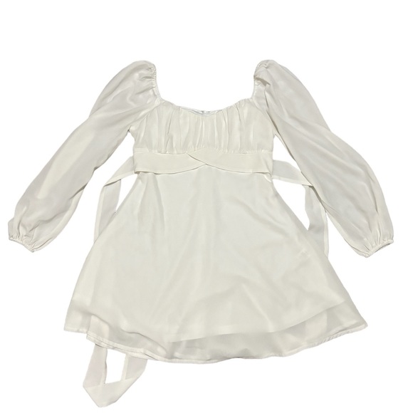 Dresses & Skirts - White Long Sleeves Mini Dress that Ties in the Back